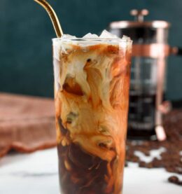Starbucks-Vanilla-Sweet-Cream-Cold-Brew-Pin-1